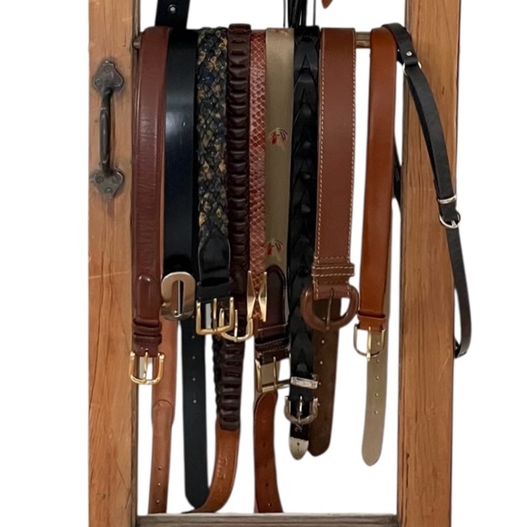 Women’s Belts, Belts and More Belts ! - Picture 3 of 13